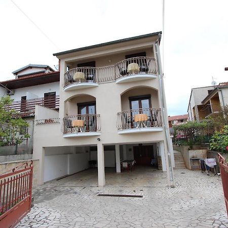 Apartments Fabris 로비니 외부 사진