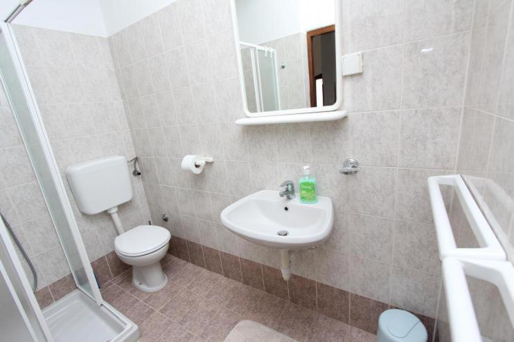 Apartments Fabris 로비니 외부 사진