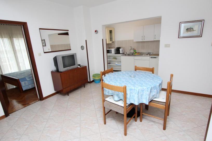 Apartments Fabris 로비니 외부 사진