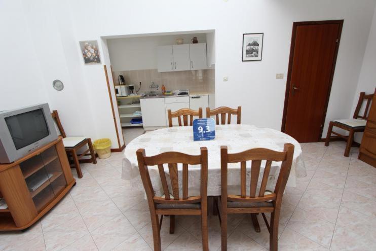Apartments Fabris 로비니 외부 사진